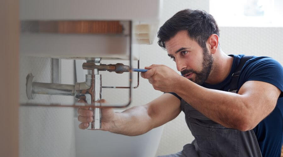 Professional water heater installation services in Dowling, MI